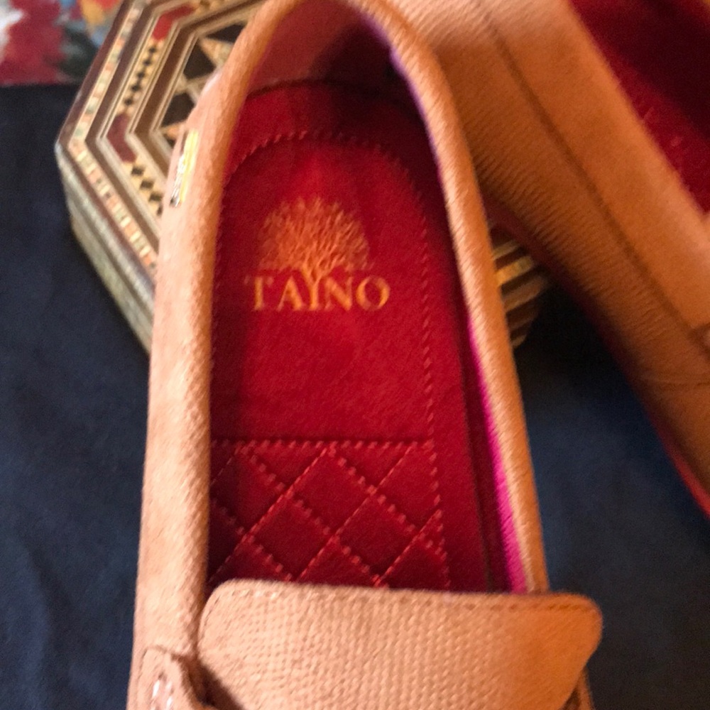 Tan Loafers with Red Soles - Picture 3 of 10